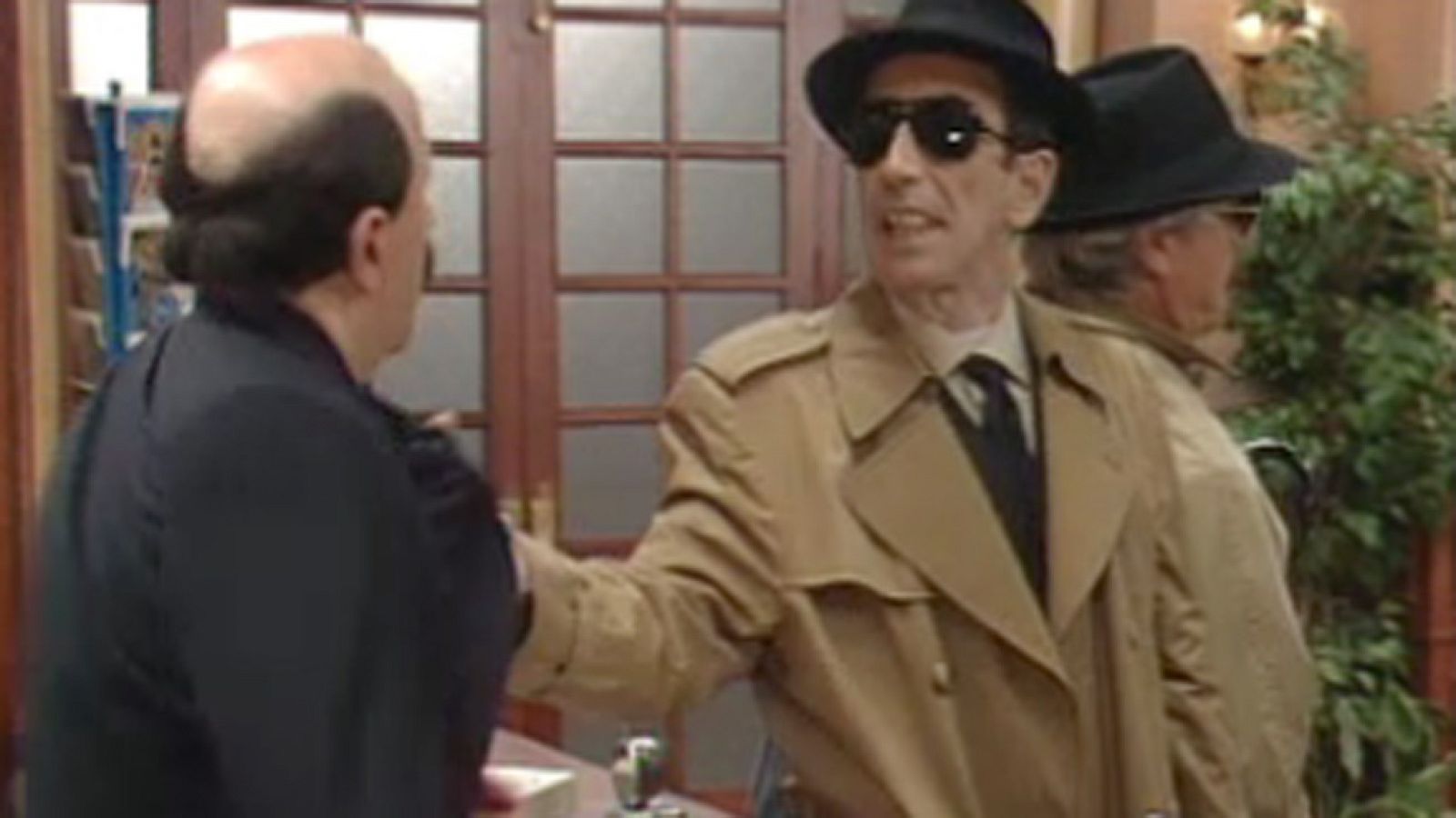 Habitación 503 - El caso de las cucharillas desaparecidas - Habitación 503 | Ver