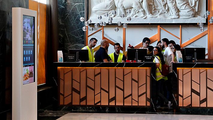 Telediario 1 - El precio de los hoteles de Madrid amenaza con dispararse por la cumbre del clima