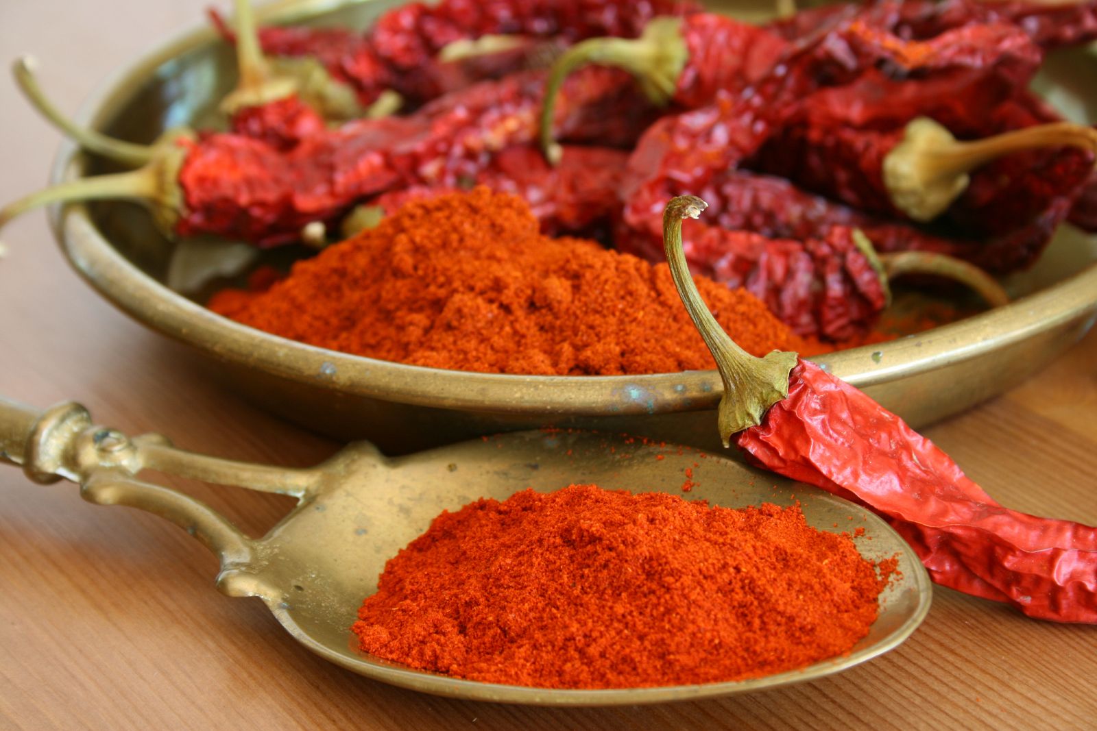 El pimentón, el oro rojo de La Vera - España Directo | Ver