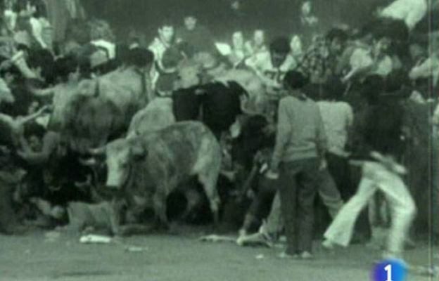 San Fermín - Encierros. Montones históricos