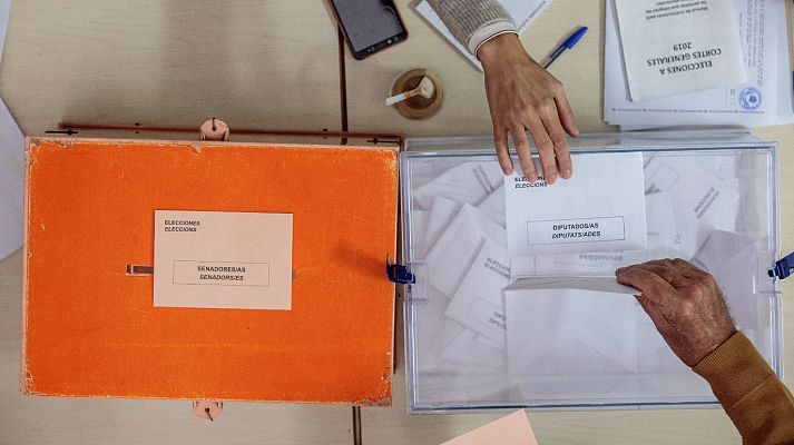 Especiales informativos - Elecciones Generales 10-N. Jornada Electoral