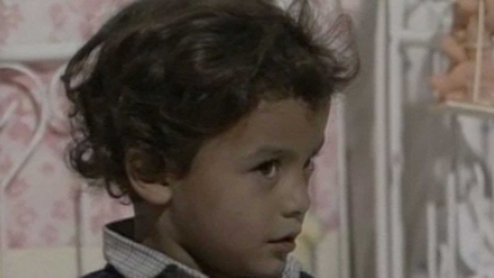 Informe semanal - Los niños de la cárcel - Informe Semanal | Ver