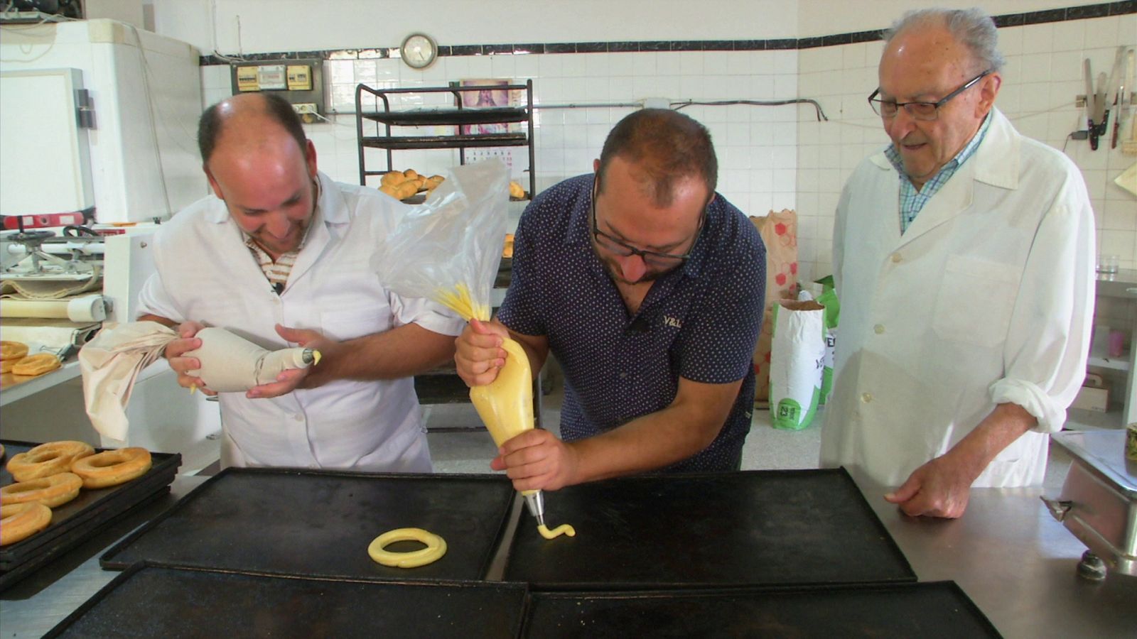 Roscos de gachas - Aquí la Tierra | Ver