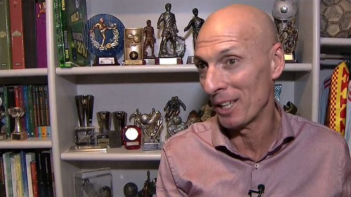 TDP Club - El padre de Dani Olmo comparte la alegría familiar en Teledeporte