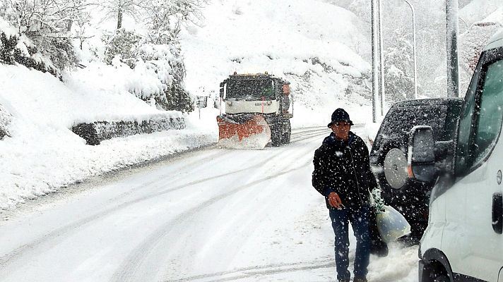 Telediario 1 - Telediario - 21 horas - 15/11/19