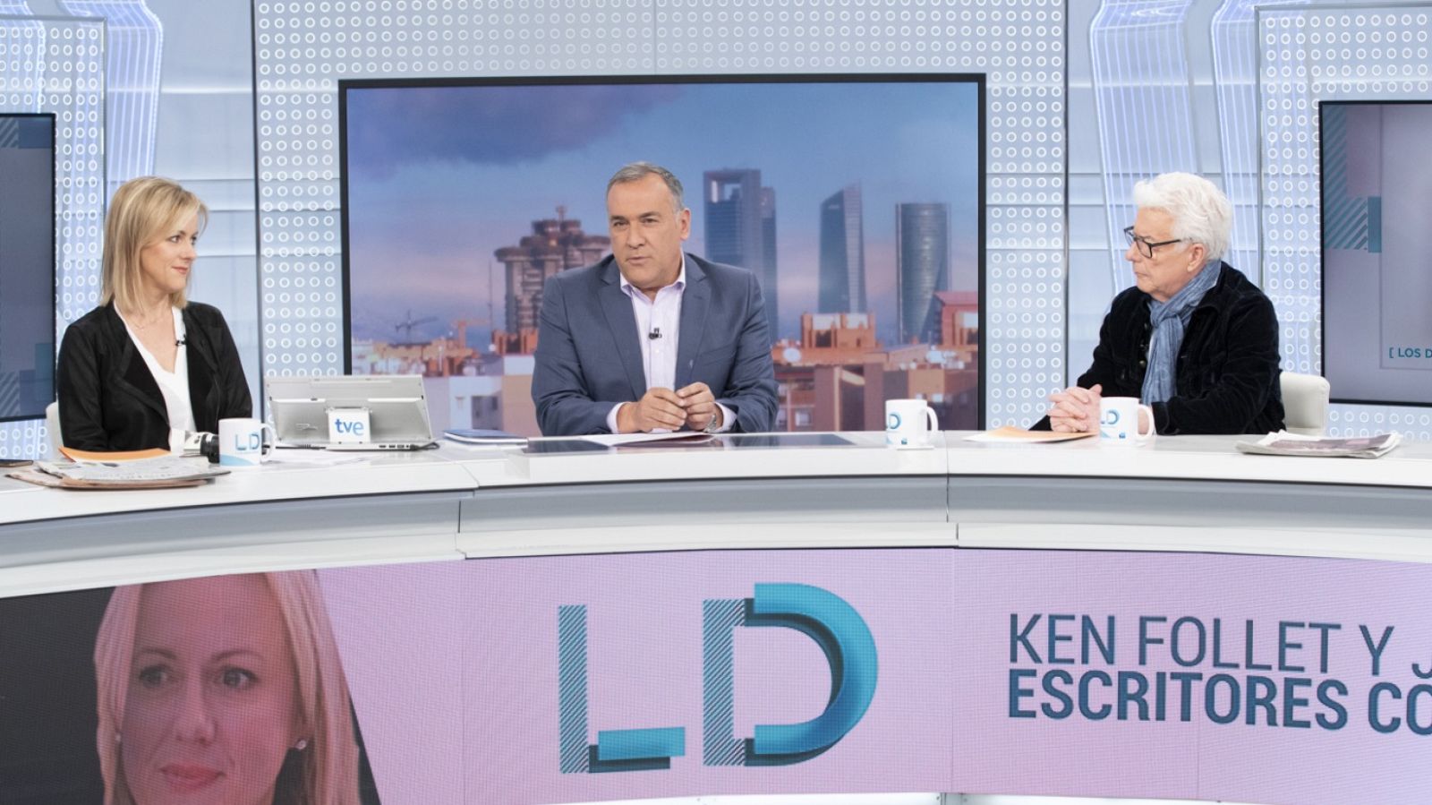 Los desayunos de TVE - Ken Follett y Jojo Moyes, escritores - ver ahora