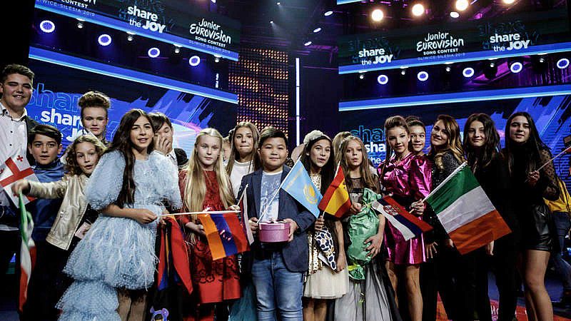 Eurovisión Junior - Melani deslumbra con su voz en la Ceremonia de inauguración de Eurovisión Junior