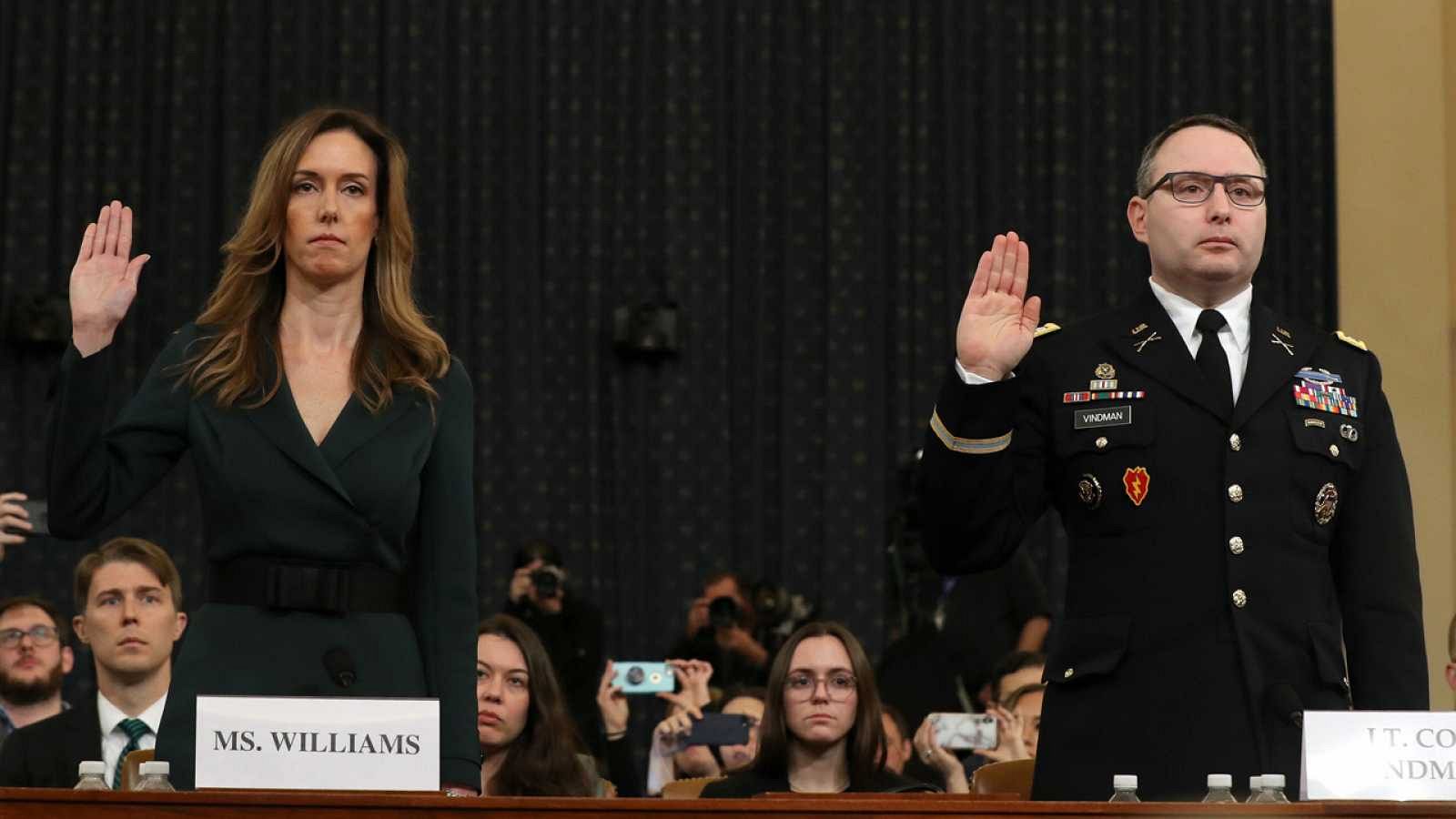 Dos asesores de Seguridad Nacional de Trump califican la llamada a Zelensky de "inapropiada" e "inusual"