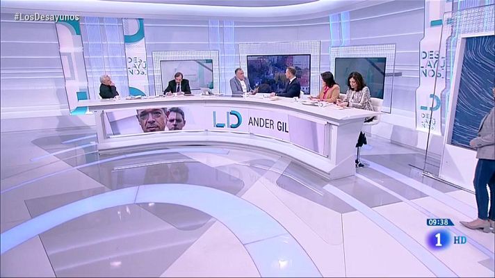 Los desayunos - Ander Gil (PSOE) destaca la "colaboración con la Justicia" en el caso de los ERE mientras que "se han destruido pruebas" en la Gürtel