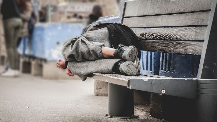 Telediario 1 - El 70% de las mujeres sin hogar ha sido víctima de violencia machista