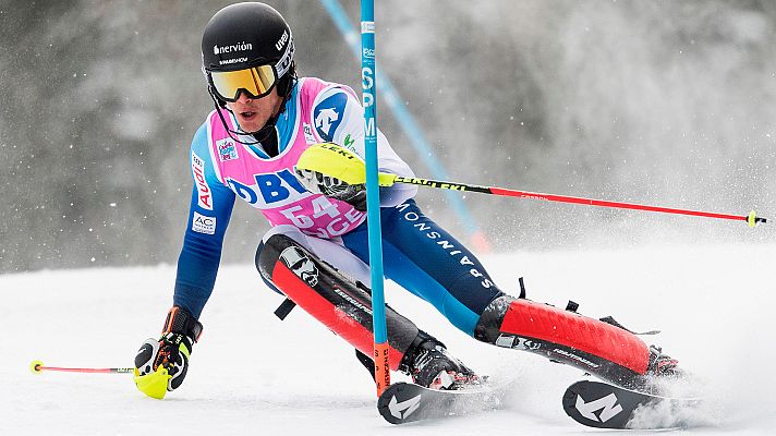 Telediario 1 - Juan del Campo, único español en la Copa del Mundo de esquí alpino