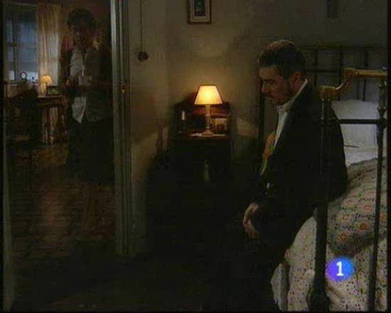 Carmen y Simón viven su primera noche de amor