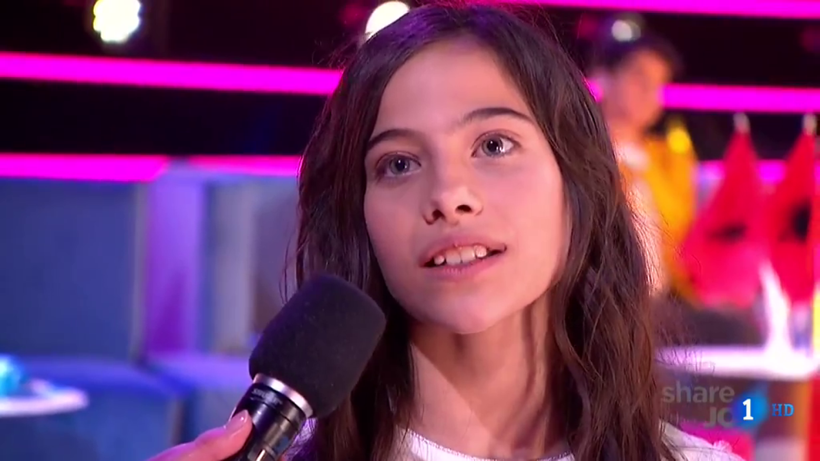 Eurovisión Junior 2019 - Melani es entrevistada en directo en la Gala final - RTVE.es - Eurovisión Junior | Ver