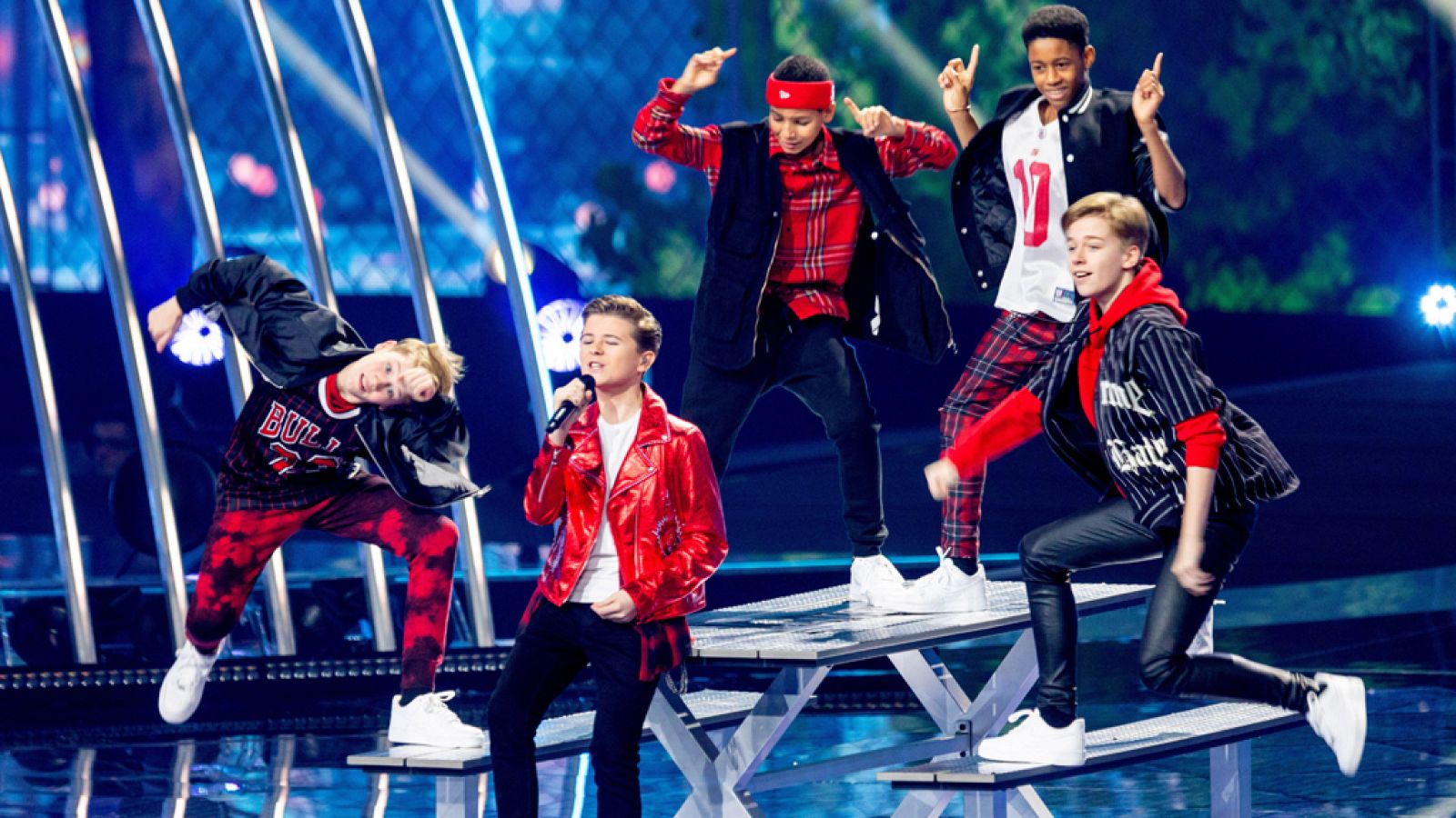 Eurovisión Junior 2019 - Matheu de Países Bajos canta "Dans met jou"