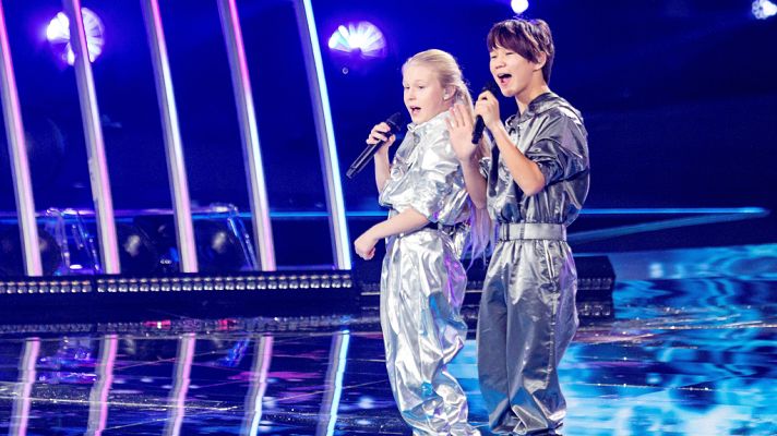 Eurovisión Junior - Tatyana Mezhentseva y Denberel Oorzhak de Rusia