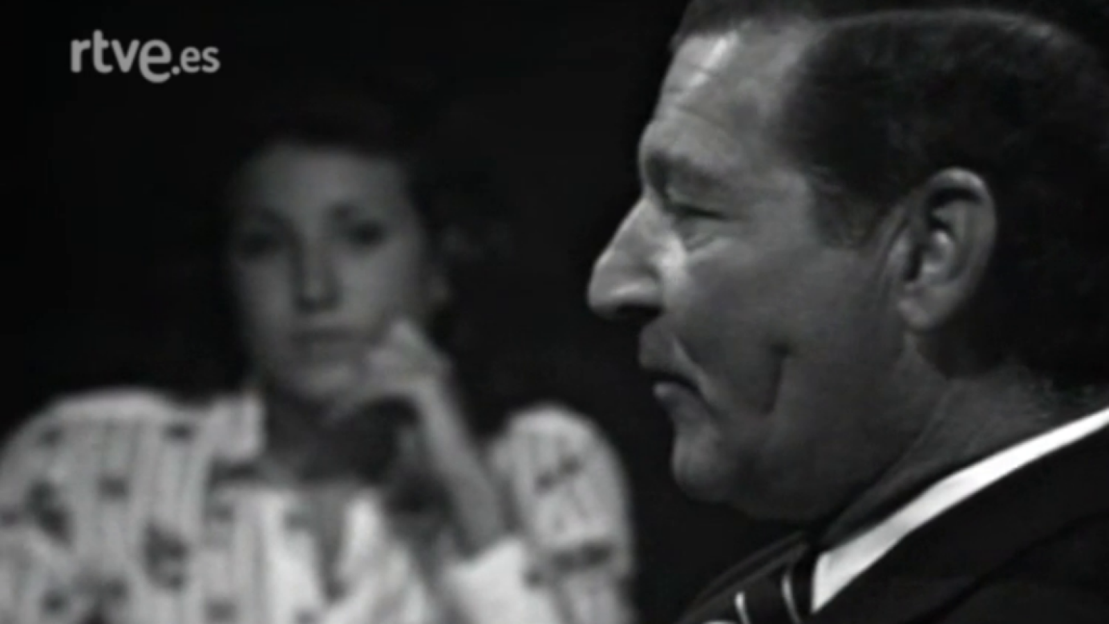 La gente quiere saber - Antonio Bienvenida