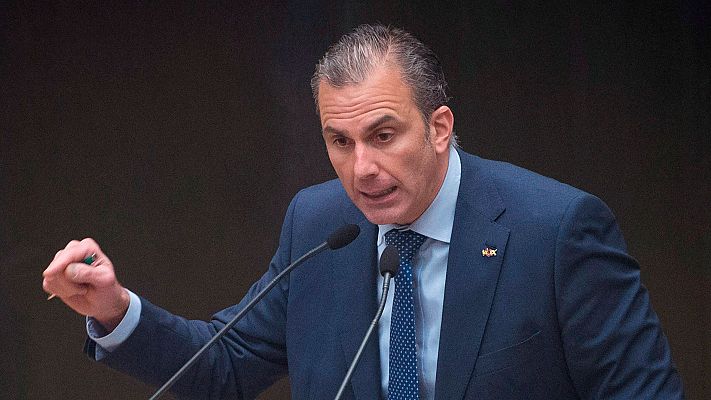 Telediario 1 - El Ayuntamiento de Madrid reprueba al portavoz de Vox, Ortega-Smith, con el voto a favor de Cs y la oposición del PP