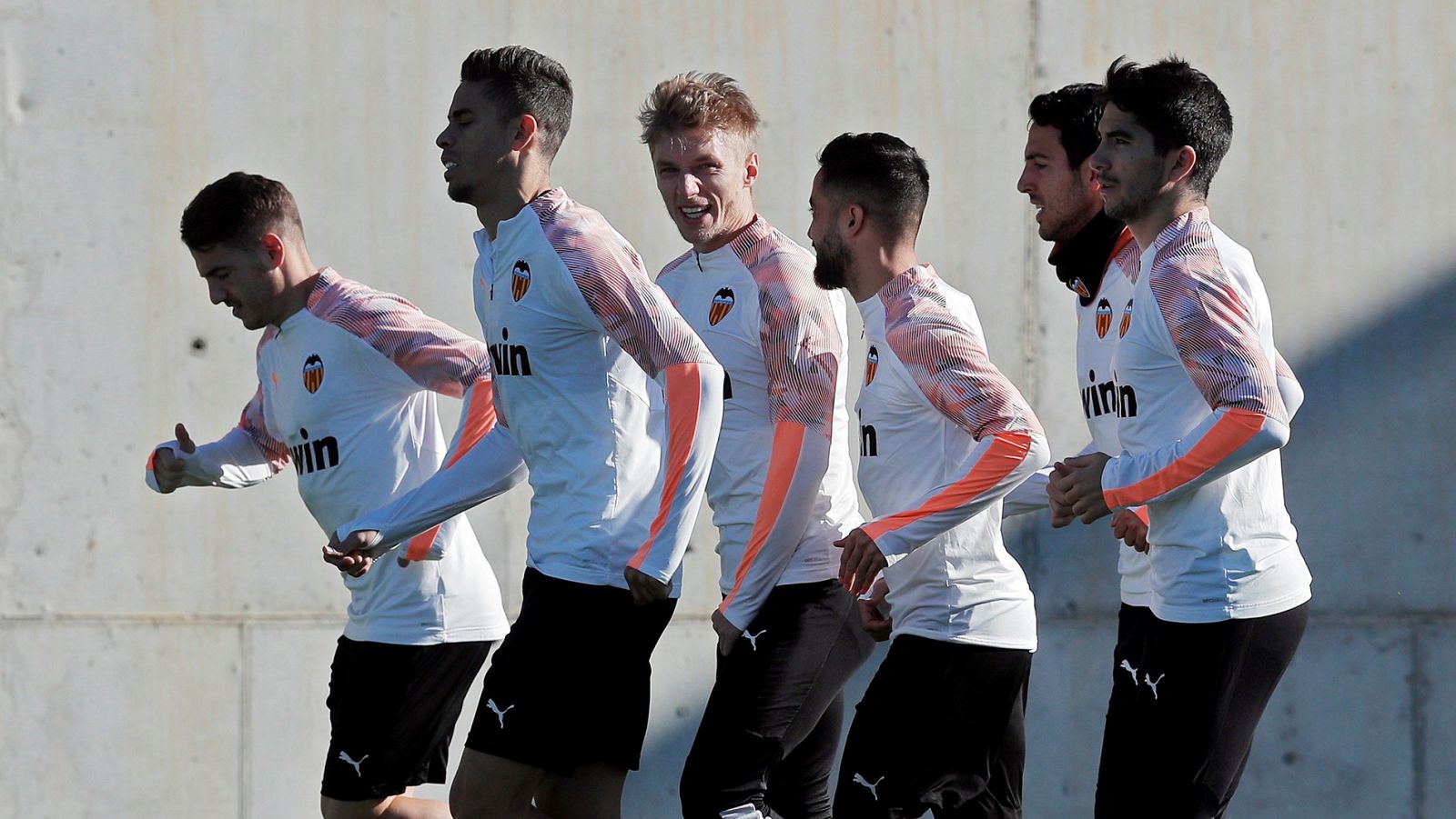 Champions League - El Valencia se juega la clasificación ante el Chelsea - RTVE.es | Ver