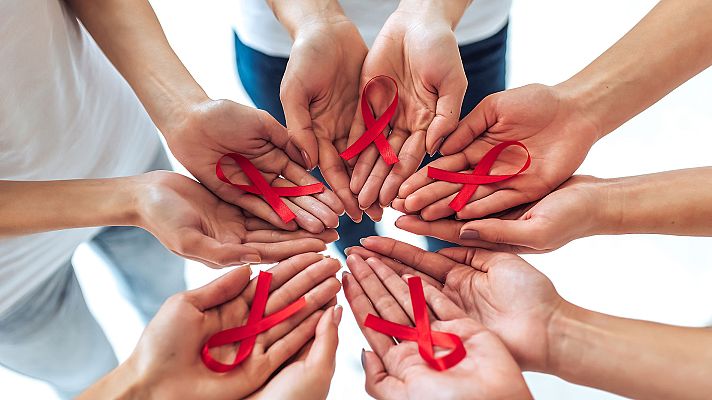 Telediario 1 - Día mundial contra el SIDA: los estigmas que permanecen