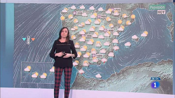 El tiempo - La semana comenzará con mucha lluvia y avisos en la costa gallega y levantina