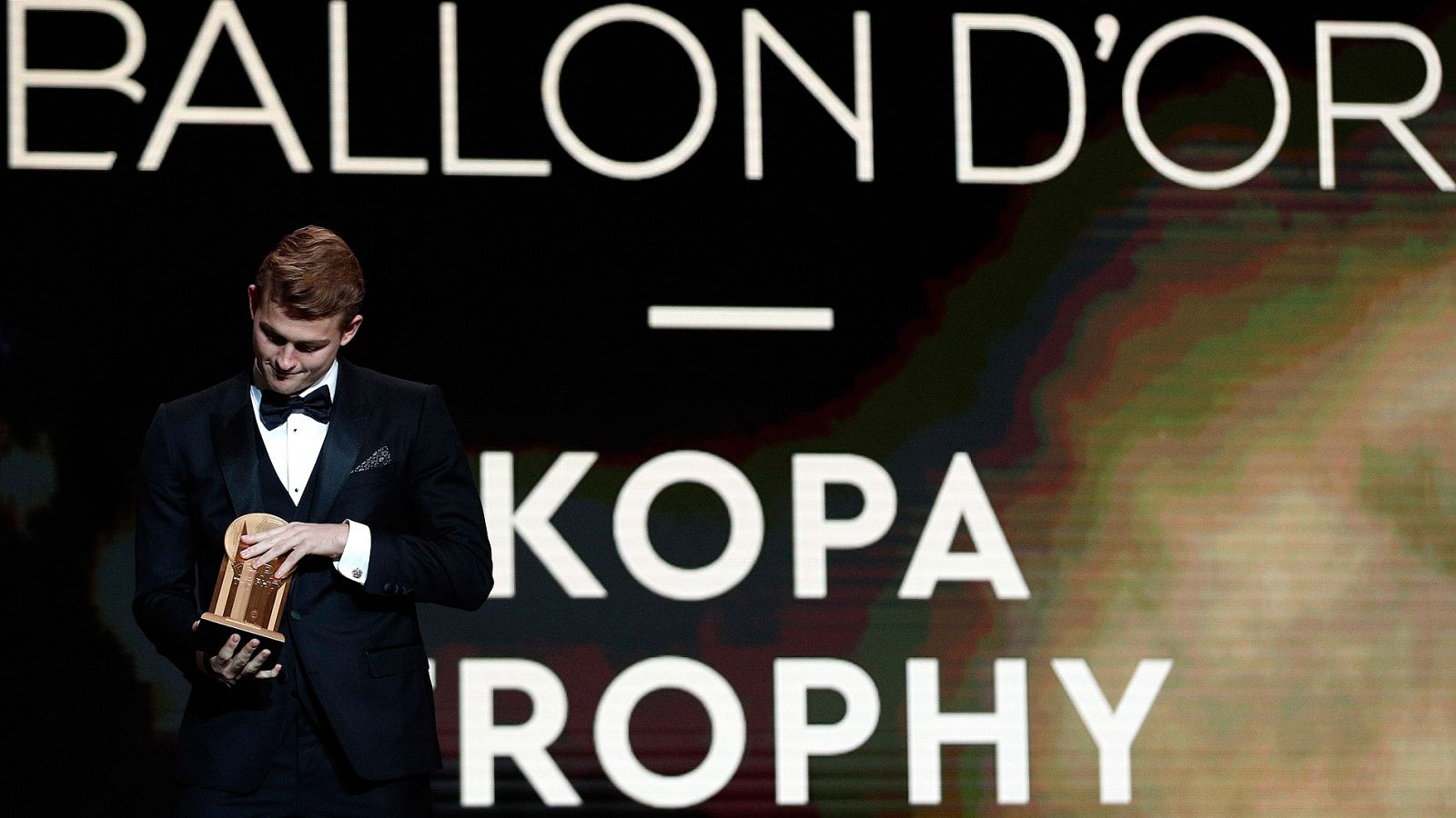 De Ligt gana el premio Kopa