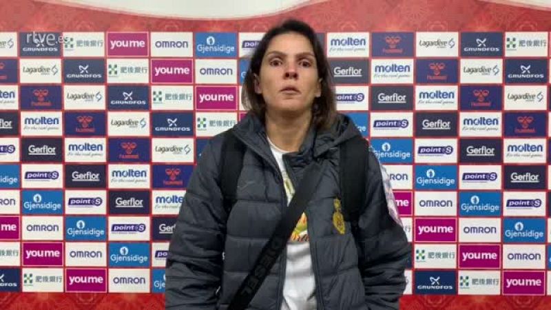 Mundial de balonmano - Darly Zobqi: "La primera parte se nos ha hecho m�s dura de lo que esper�bamos" - rtve.es | Ver