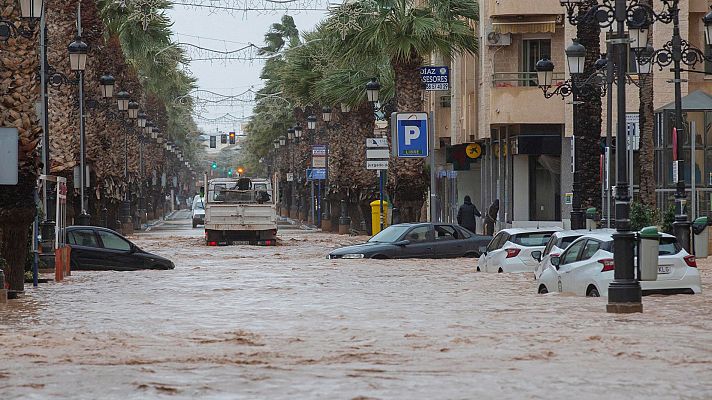 Telediario 1 - La DANA deja un centenar de evacuados en el municipio murciano de Los Alcázares