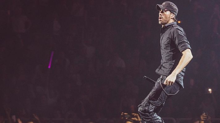 D Corazón - Enrique Iglesias: ¡reunión familiar en concierto!