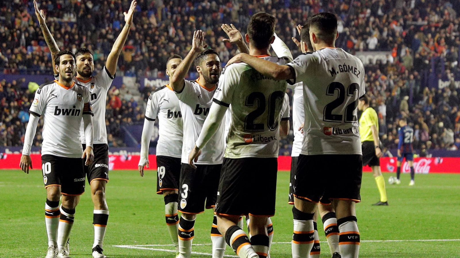 El Valencia se juega la claisificación para octavos ante el Ajax | Ver