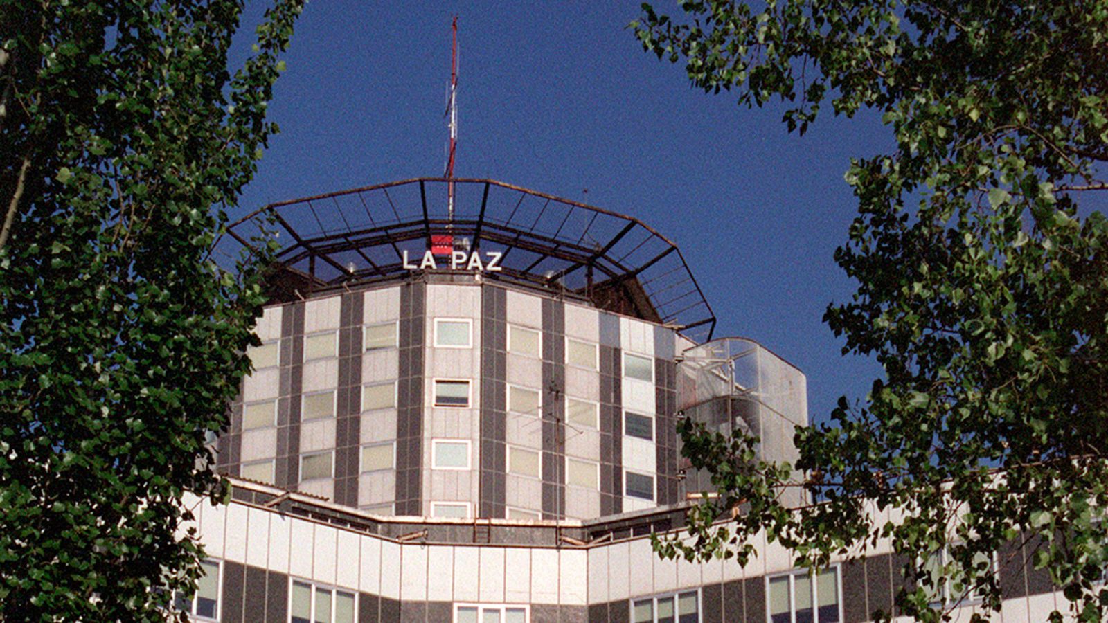 Consiguen con inmunoterapia curar la leucemia de un niño de once años en el Hospital de la Paz