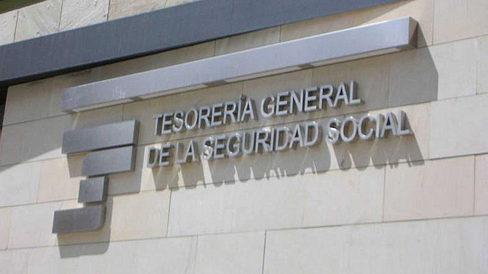 Telediario 1 - La Seguridad Social ha reconocido por primera vez un caso de enfermedad profesional por exposición al amianto