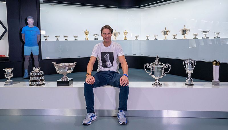 Nadal ya tiene sus trofeos de 2019 en casa - RTVE.es | Ver
