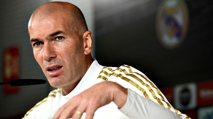 Telediario 1 - Zidane: "Si pensamos en el Clásico, nos equivocamos"