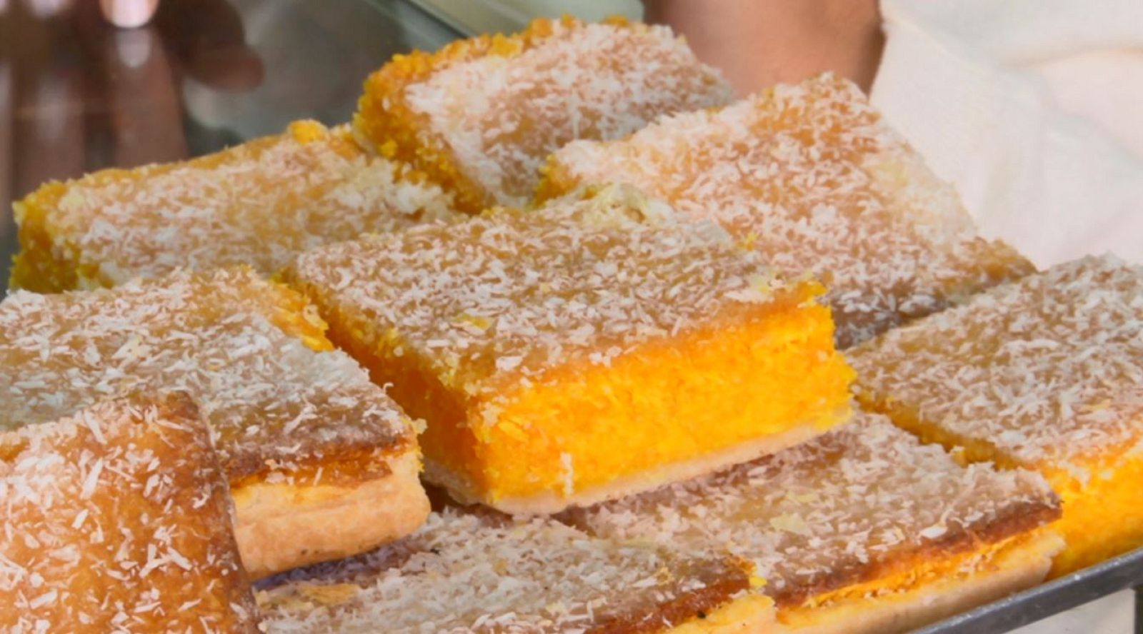 Adrianitos, el bocado dulce de Berja