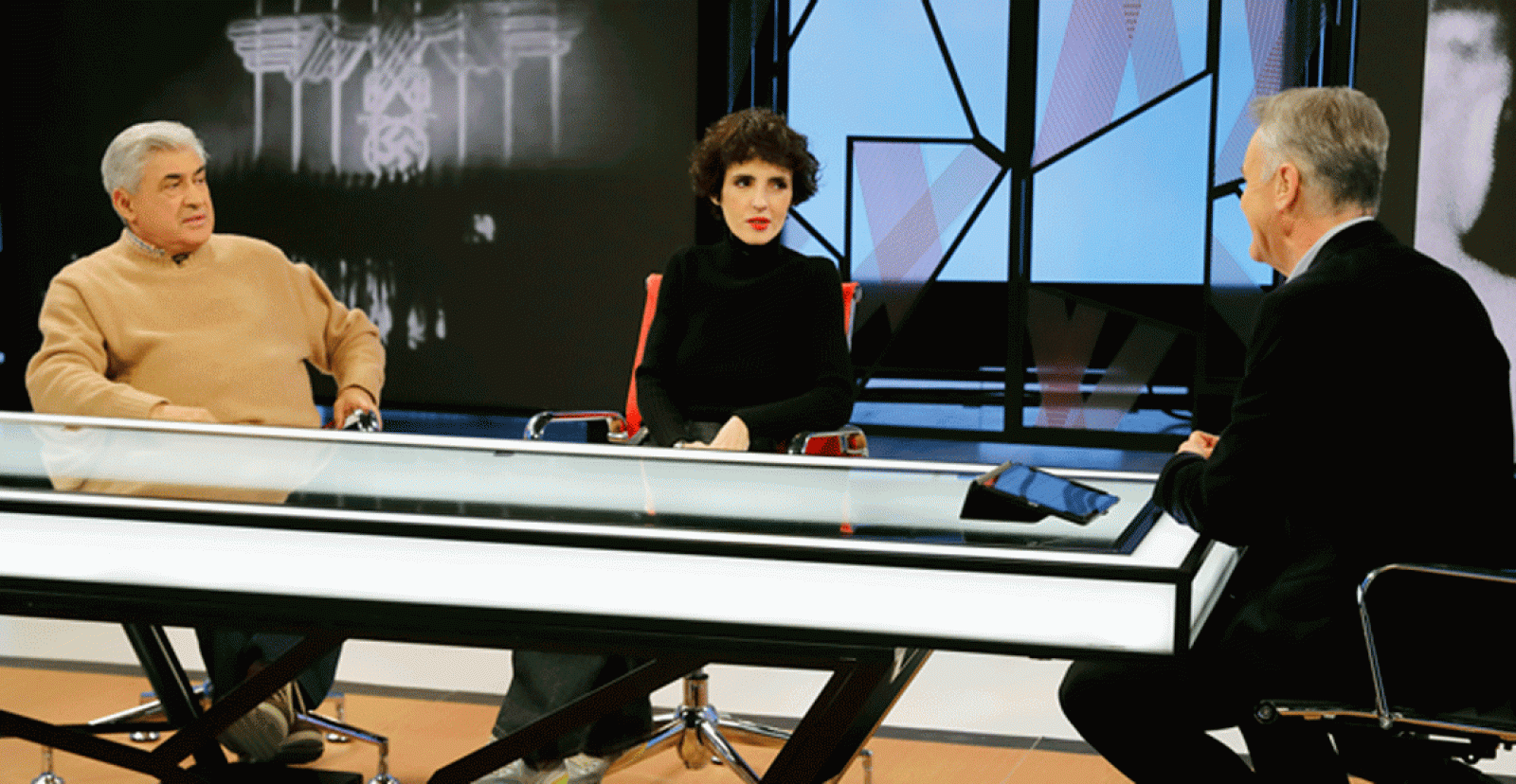 Pilar Carrera y Jenaro Talens El triunfo de la voluntad de Leni Riefenstahl La aventura del saber