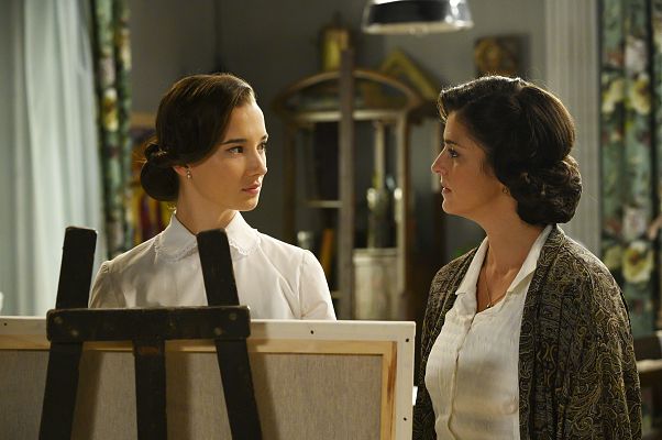 Acacias 38 - Maite y Camino comienzan una relación secreta