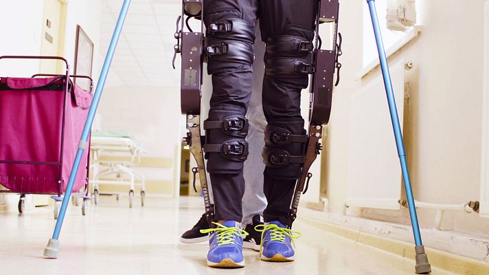 Informativo 24h - Esclerosis múltiple, la "enfermedad de las mil caras" que afecta sobre todo a mujeres