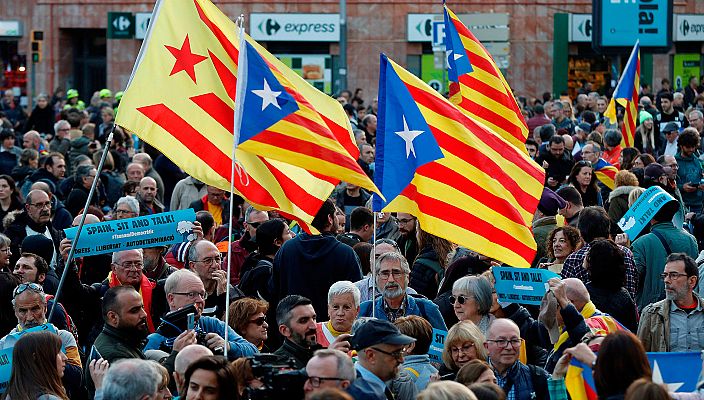 Telediario 1 - Gran dispositivo de seguridad para asegurar la celebración del Clásico