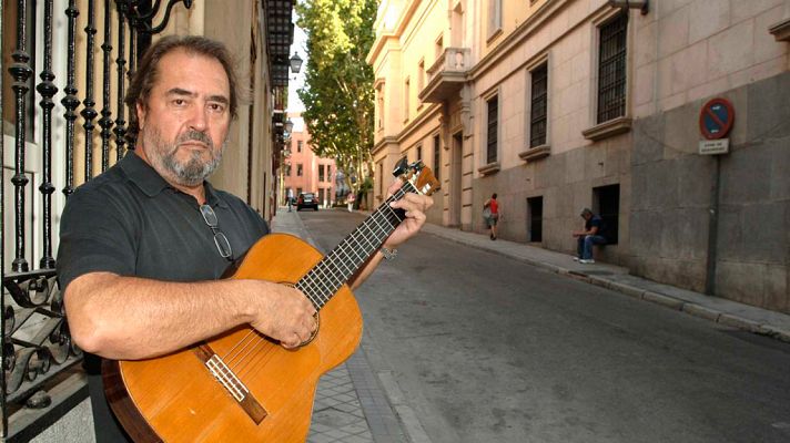 Telediario 1 - Muere el cantante y actor Patxi Andión en un accidente de tráfico en Soria