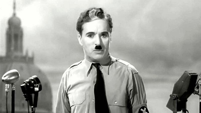 La secuencia de Krzysztof Piesiewicz: 'El gran dictador', de Chaplin