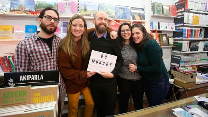 Telediario 1 - Viaje a los libros en '80 mundos'