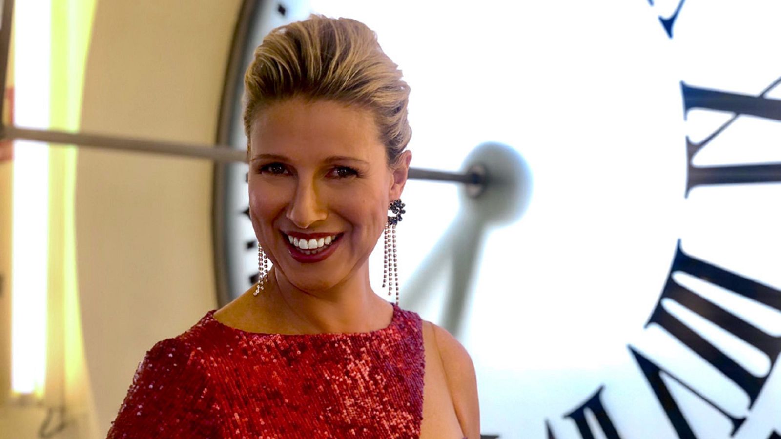 Telepasión 2019 - Anne Igartiburu en la Puerta del Sol