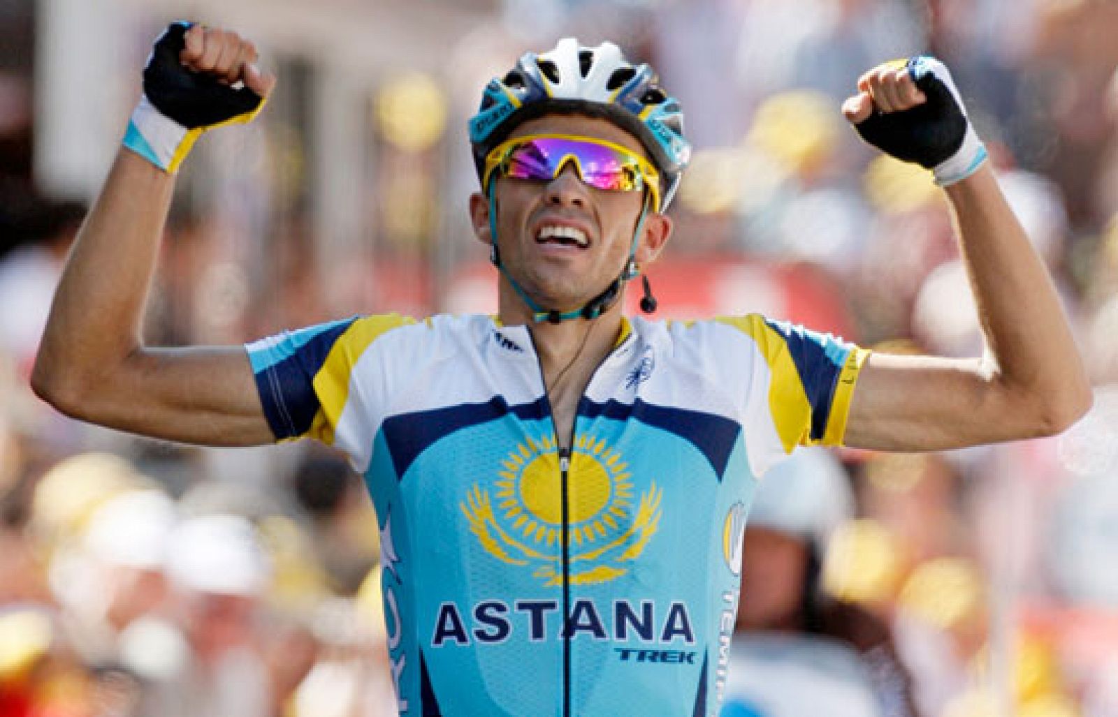 Alberto Contador ha atacado a 6 km del final y ha roto la carrera.