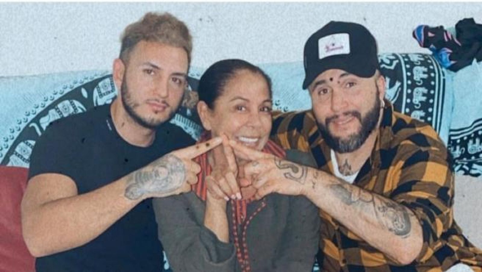 La nueva familia de Isabel Pantoja - D Corazón | Ver