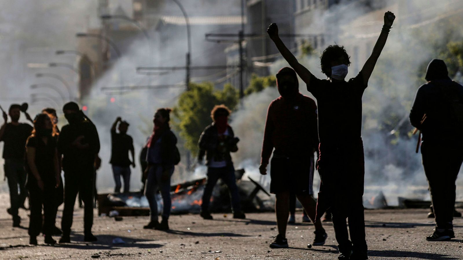 Informe Semanal - La revuelta se globaliza - ver ahora