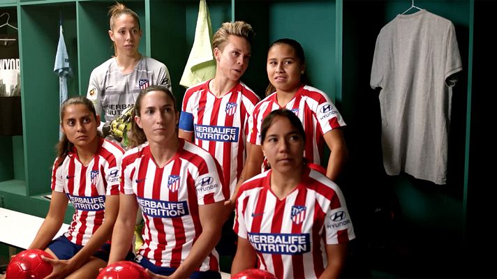 Especiales Nochevieja con José Mota - Unamuno y el equipo femenino del Atlético de Madrid