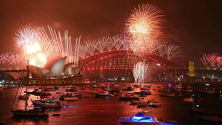 Telediario 1 - Australia celebra el año nuevo entre incendios
