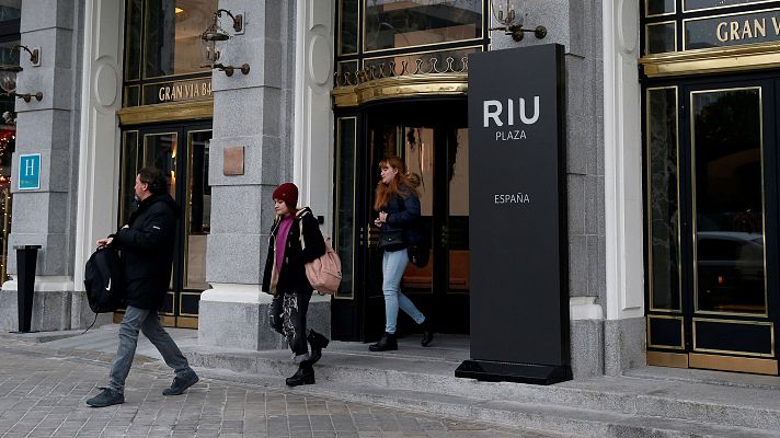 Telediario 1 - Las reservas hoteleras bajan en el puente de Reyes