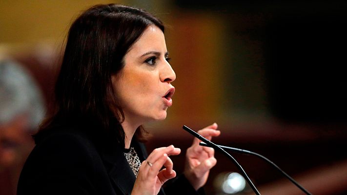 Informativo 24h - El PSOE acusa a la derecha de no rechazar el franquismo y de "comportarse casi como él"