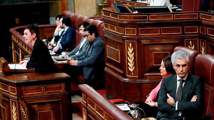 Telediario 1 - Bronca en el Congreso durante la intervención de Bildu con gritos de "asesinos" y "viva España"